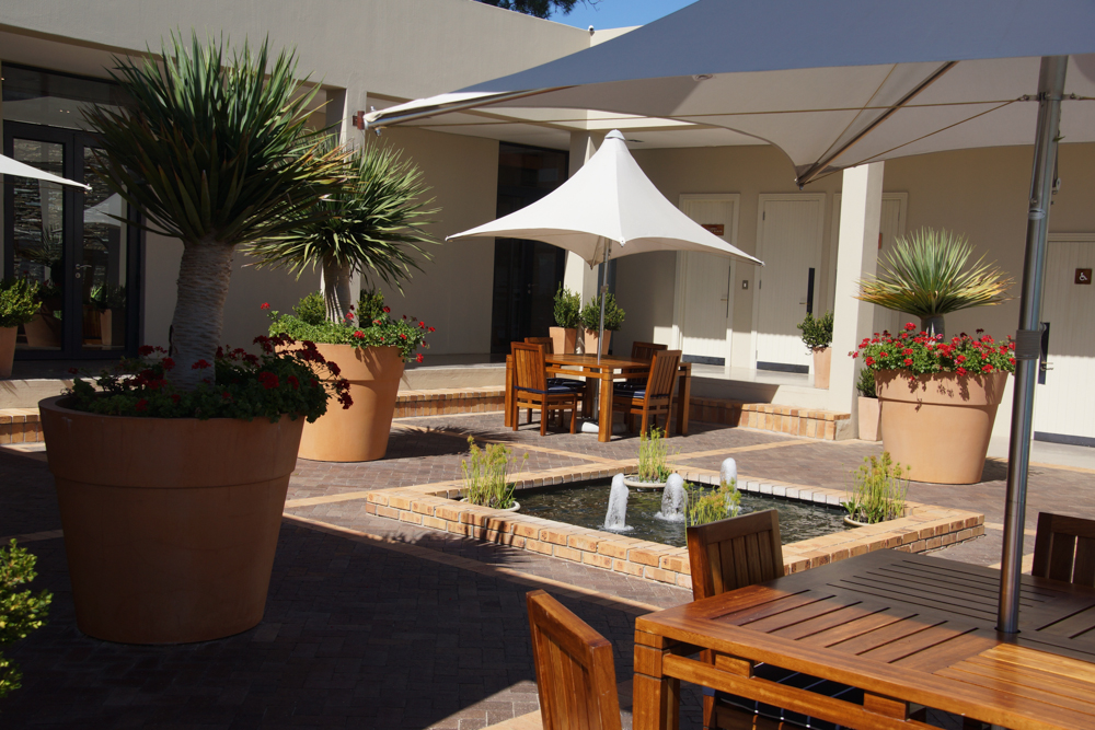Delaire Graff Lodges & SPA - Lounge im Freien