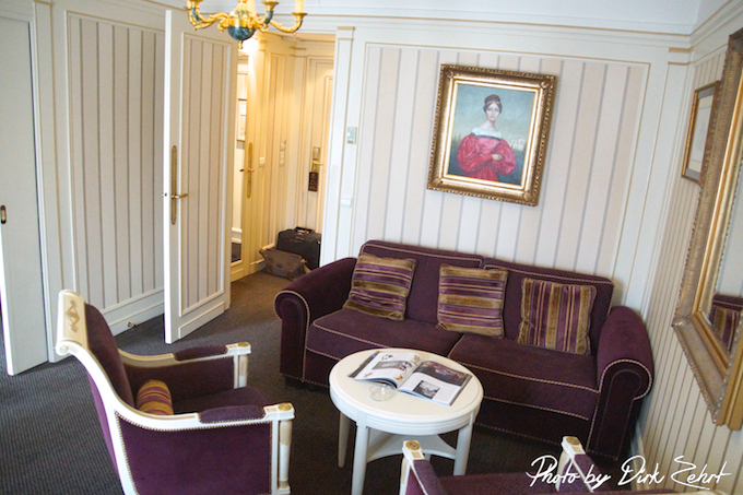 Napoleon Hotel Paris - Wohnzimmer