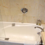 Napoleon Hotel Paris - Badewanne
