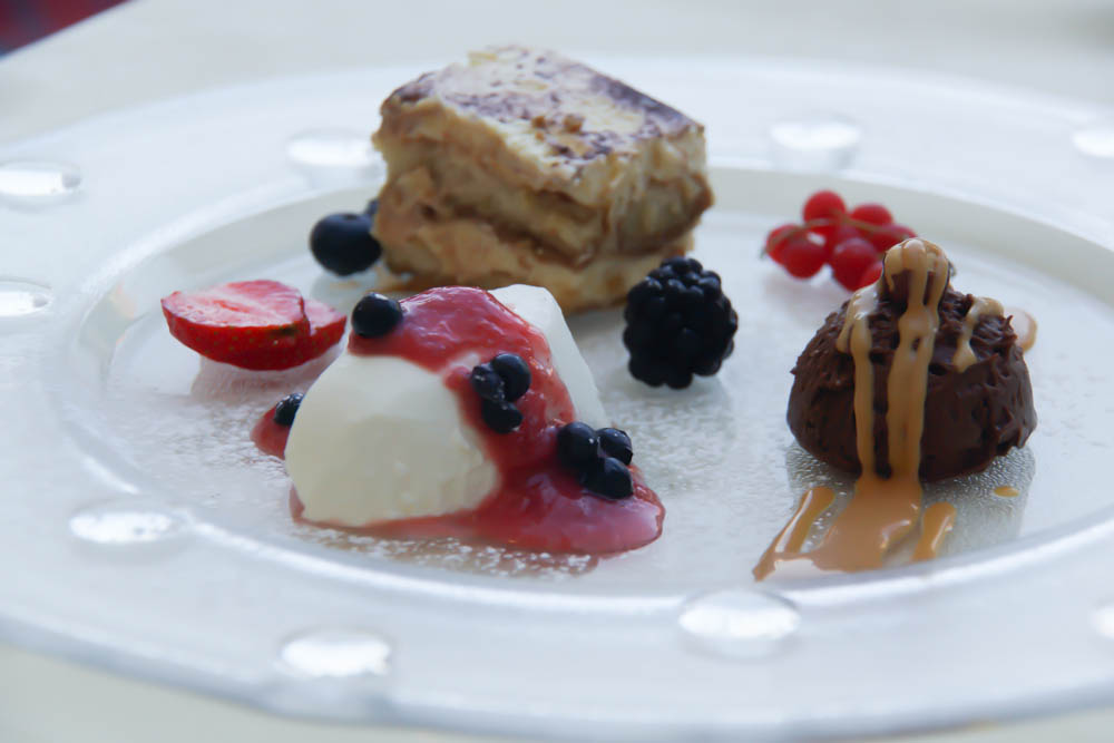 Kukuriku Restaurant in Kastav - Dessert-variation mit Mousse, Tiramisu