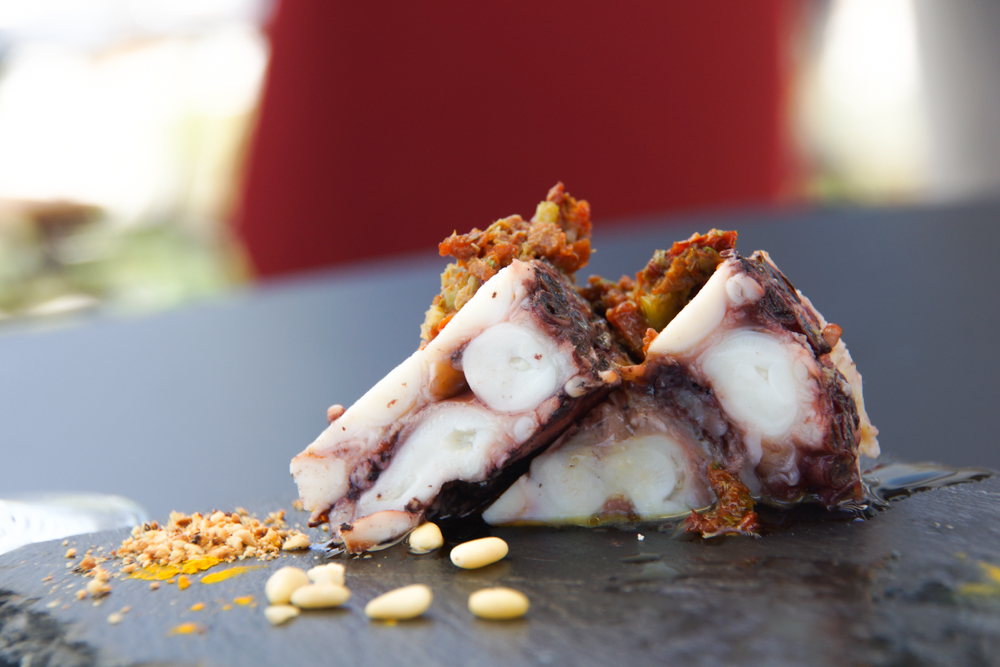 Restaurant Navis - Tintenfisch Terrine mit getrockneten Tomaten