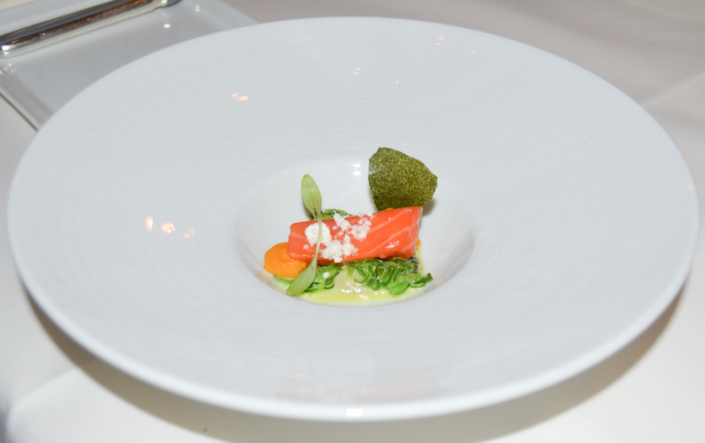 Fischers Fritz Berlin - Amuse 2 - Lachs