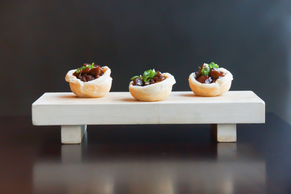 SRA BUA by Tim Raue - Honey glazed Porc Pastete mit tasmanischem Pfeffer
