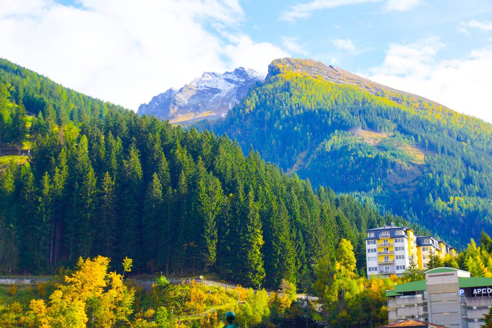 Haus Hirt - Bad Gastein - Blick in die Berge
