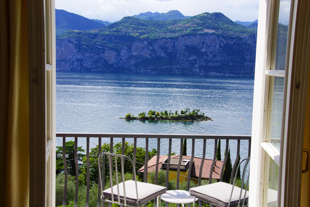 Hotel Bellevue San Lorenzo Malcesine - Blick auf eine Insel