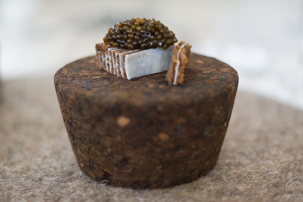 White Rabbit Moskau - Napoleon with beluga Caviar