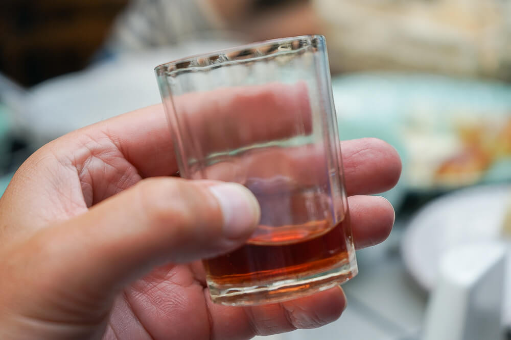 Chveni Restaurant Tiflis - lokaler Schnaps