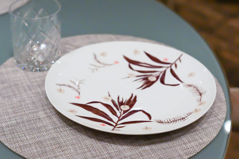 The Repa Restaurant - Tellerdesign