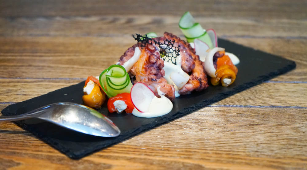 Kamchatka local Kitchen, Petropawlowsk - Oktopus Salat
