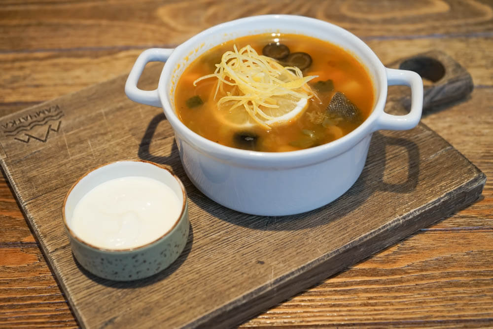 Kamchatka local Kitchen, Petropawlowsk - grandiose Fischsuppe