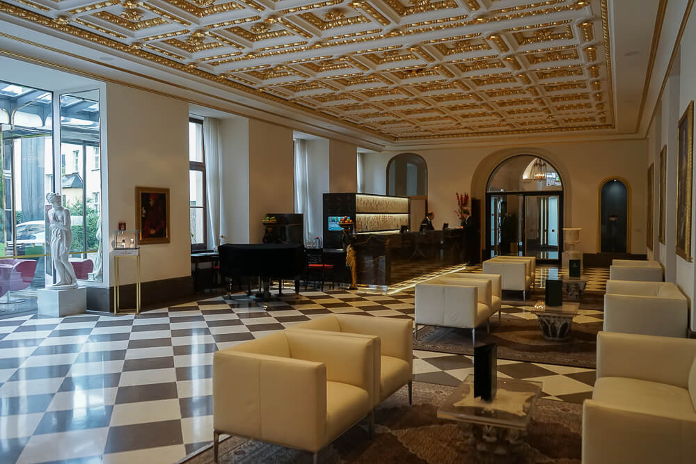 Derag Livinghotel De Medici - Lobby