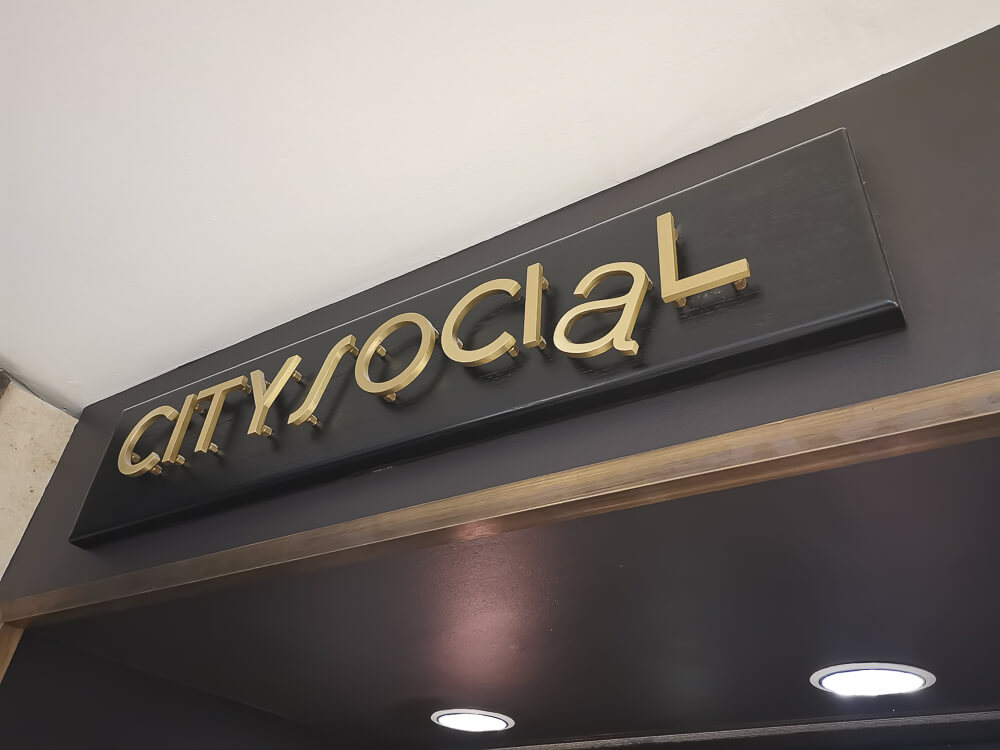City Social Bar - City, London - Eingang zur Bar