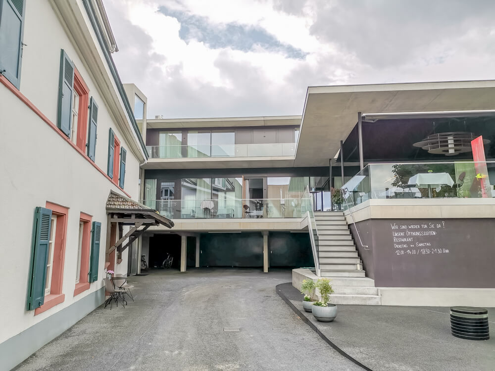 Hotel & Restaurant Krone, Weil am Rhein - Altbau & Neubau