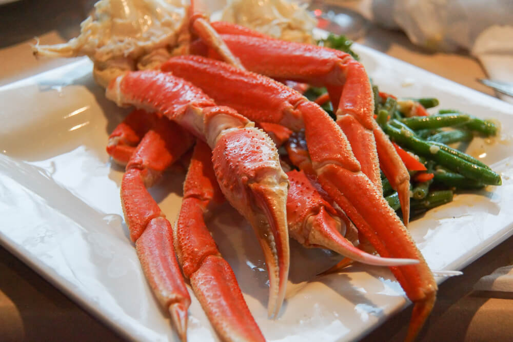 Bar Harbor Ale House, Ketchikan - King Crab und Beilagen