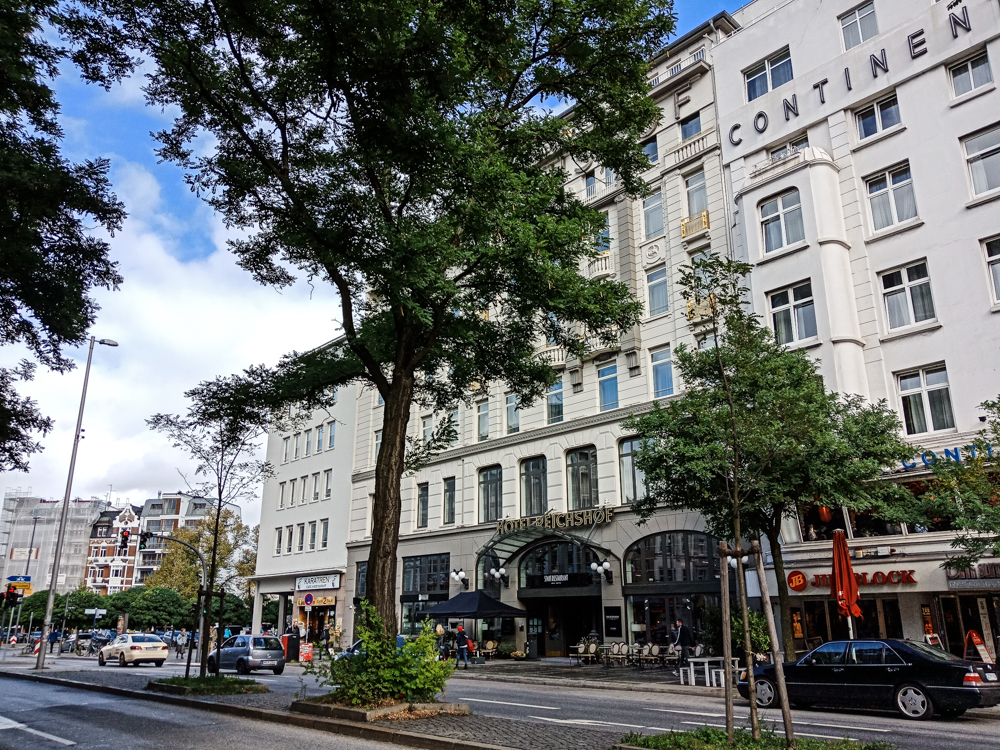 Hotel Reichshof Hamburg - Aussenansicht 2