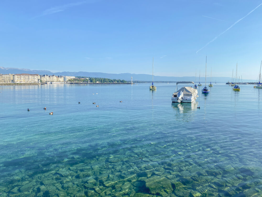 Genf entdecken - Wasser lädt zum Baden ein