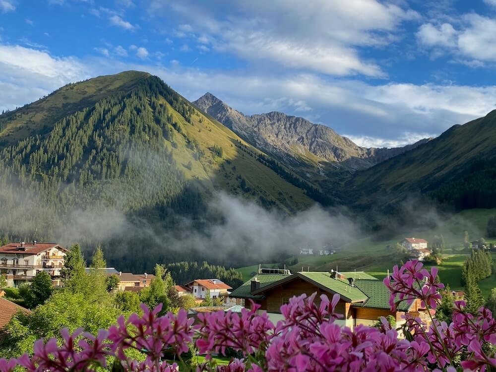 Hotel Singer, Berwang - Nebel am Berg